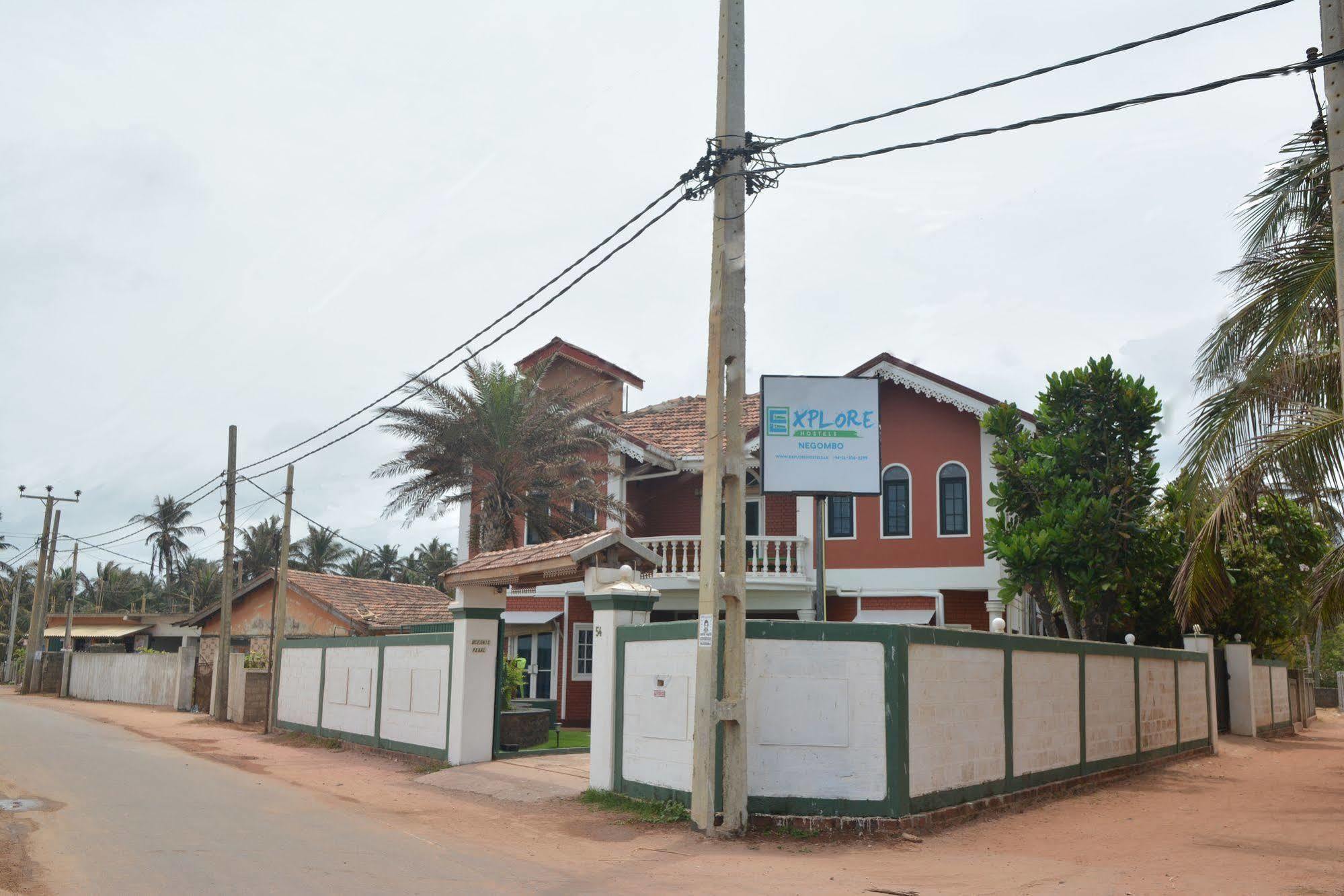 Explore Hostels Negombo Kochchikade Kültér fotó
