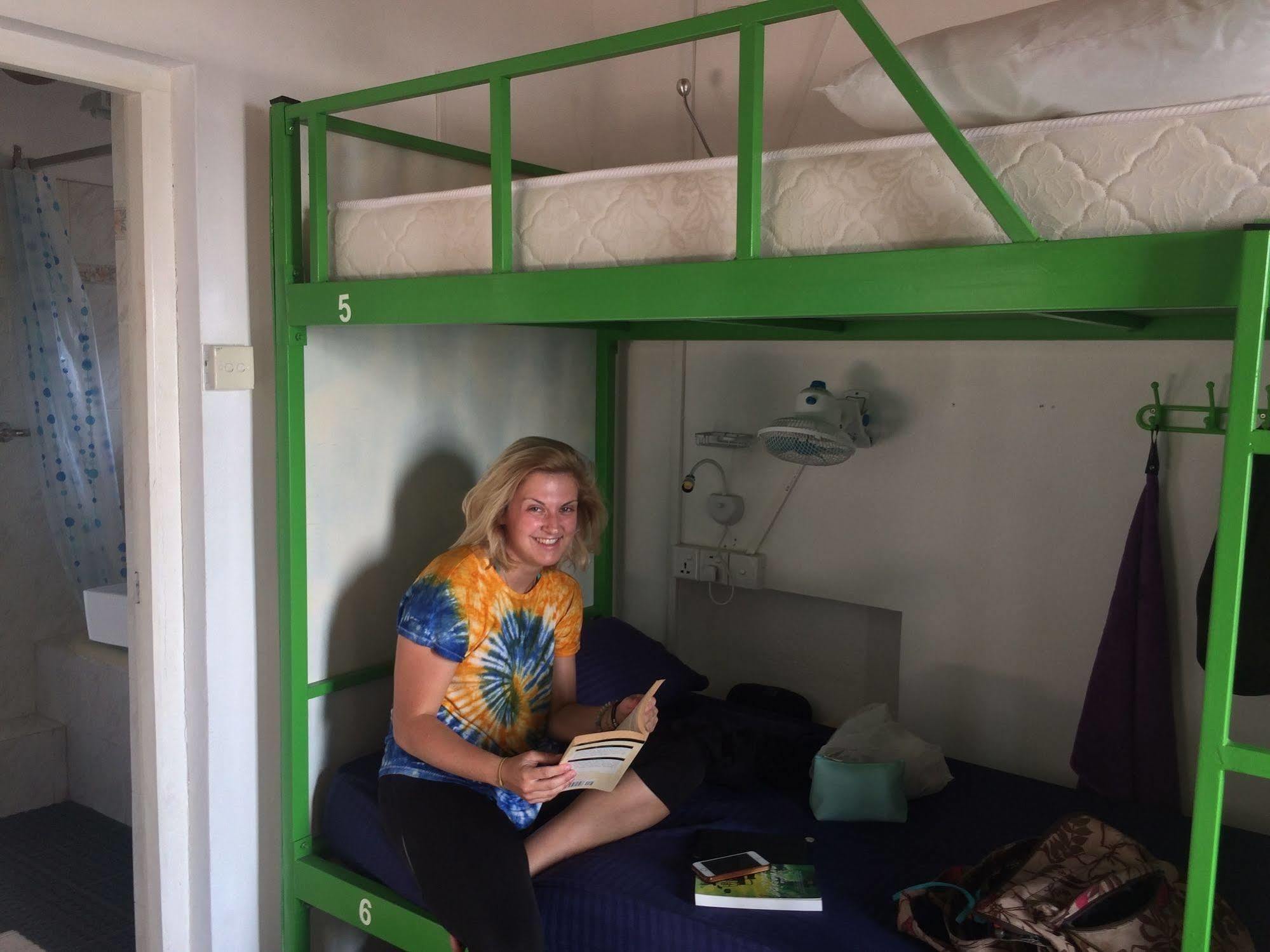 Explore Hostels Negombo Kochchikade Kültér fotó